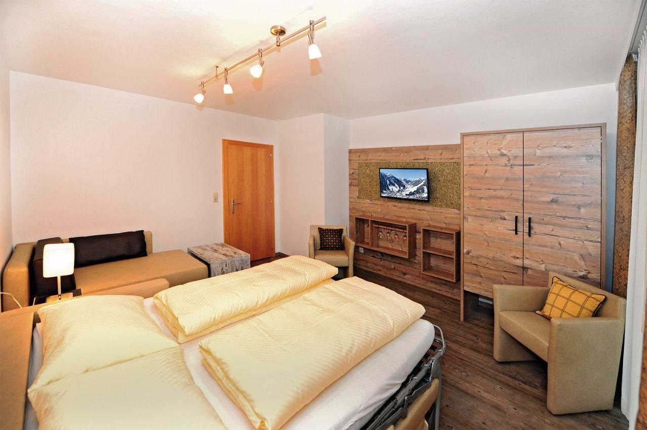 Appartements Zwoelferkogelblick ザールバッハ・ヒンターグレム エクステリア 写真